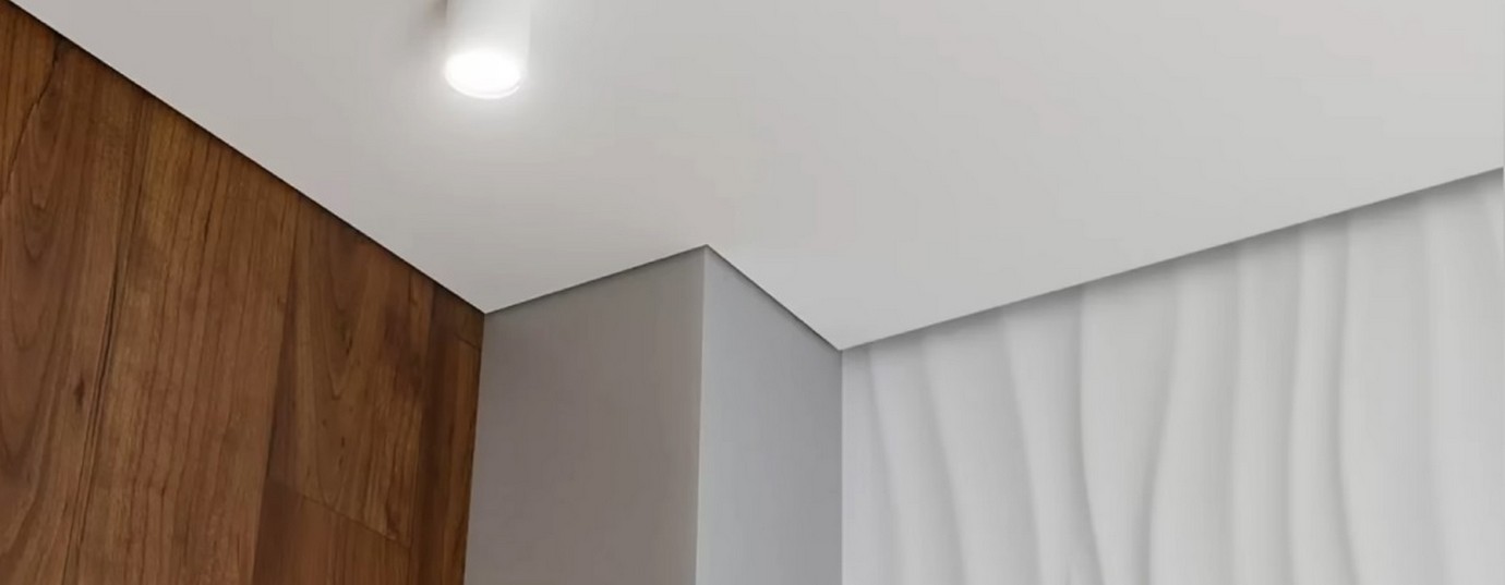 Welche Vorteile bieten glänzende Spanndecken für den Alltag 2026?