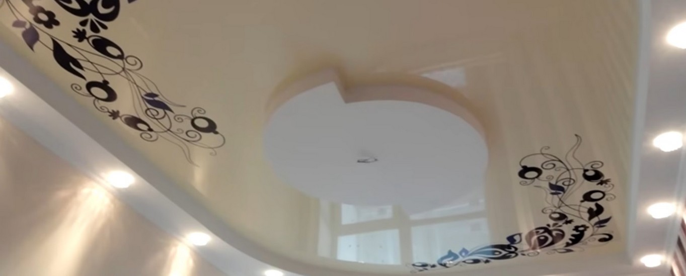 Mehrstufige Spanndecken – für anspruchsvolle Architektur. Mehrstufige Spanndecken – für anspruchsvolle Architektur 2026.