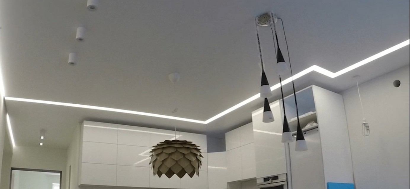 Spanndecken Kosten in deutschen Dörfern 2025.