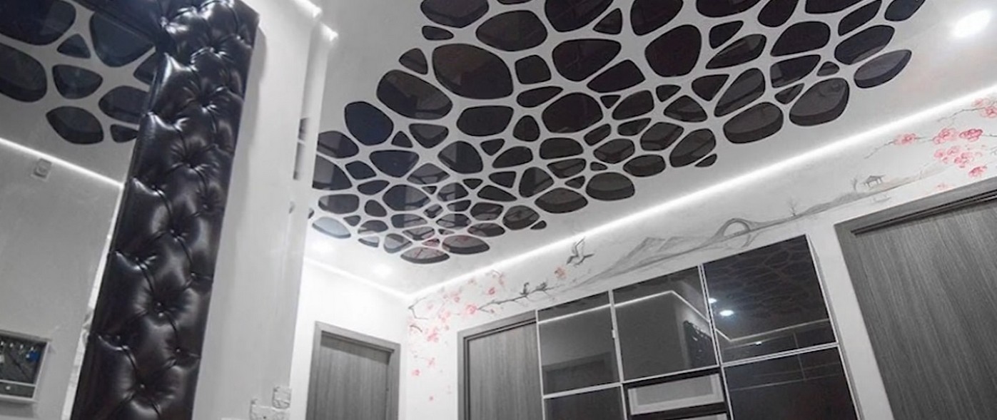 Online-Kalkulator für Spanndecken in Deutschland 2026.