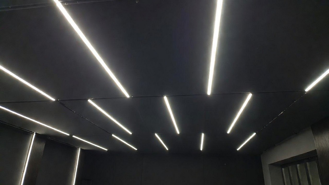 Hohe Geschwindigkeit beim Montage: Fertig, bevor du "Spanndecke" sagen kannst 2026.