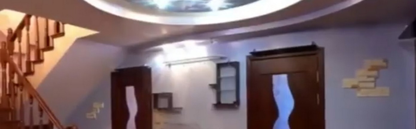 Spanndecken im High-Tech-Stil: Deutsche Beispiele 2026.