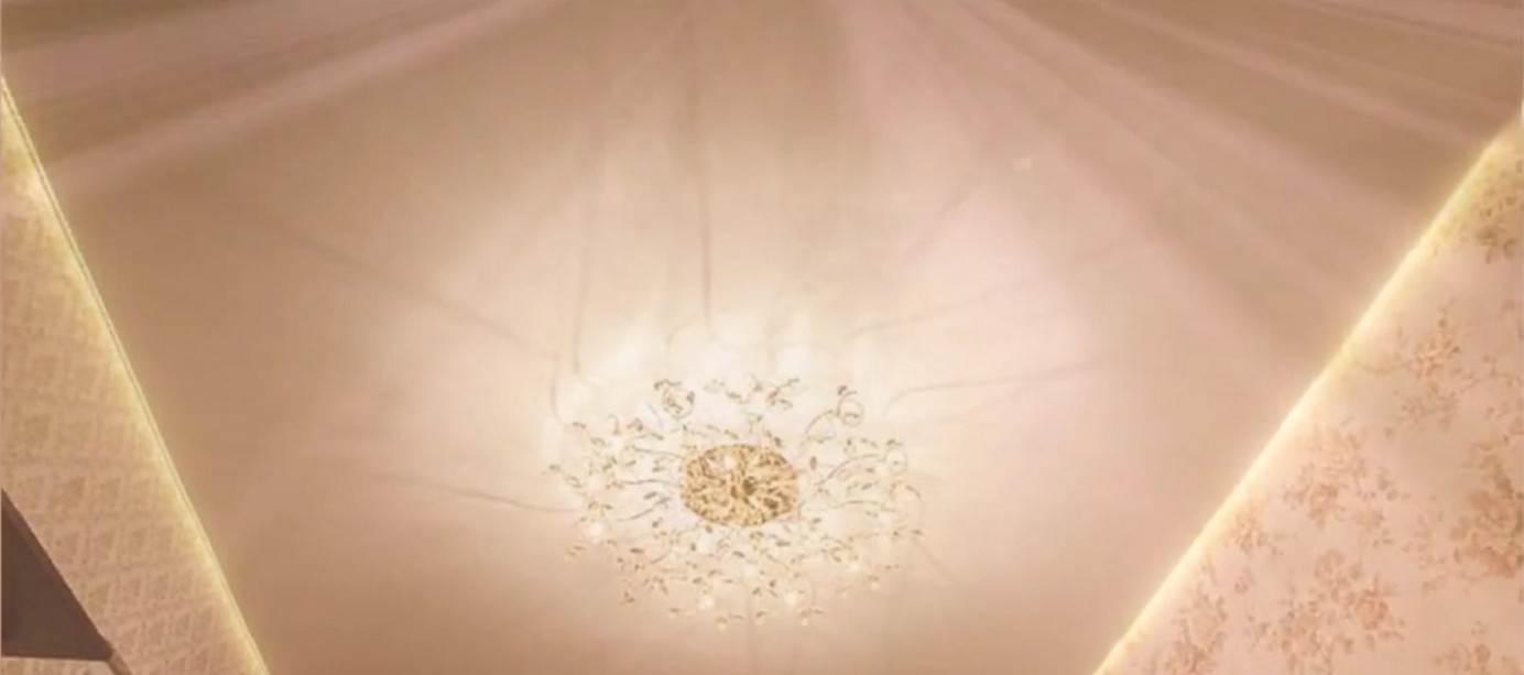 Ästhetik von Spanndecken im Minimalismus 2026.