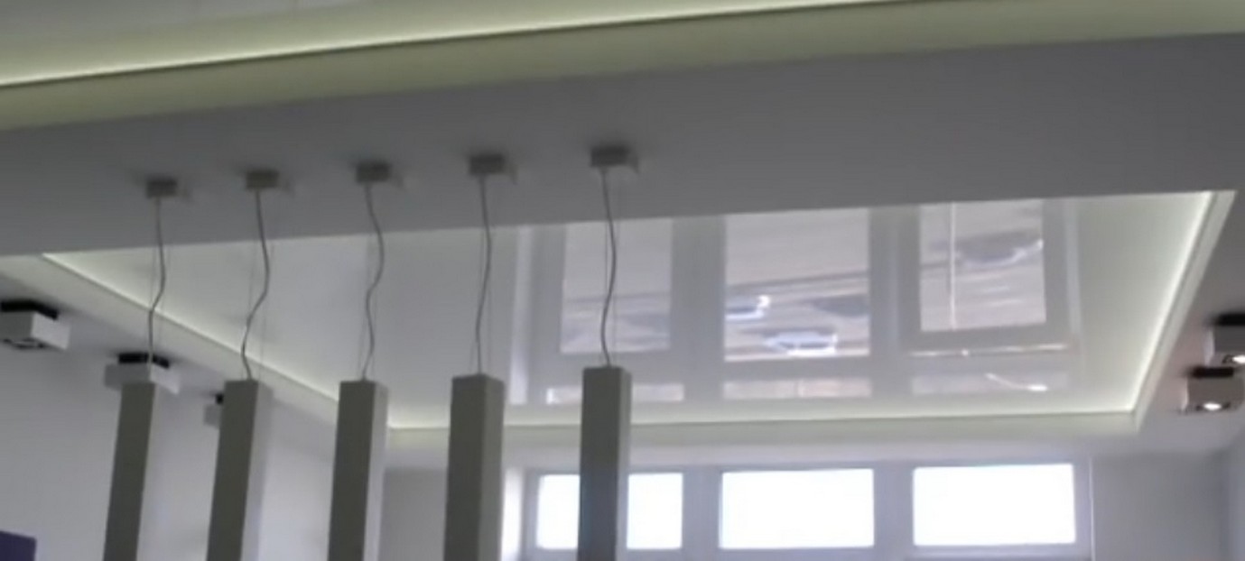 Biophile Designs für Spanndecken: Der Trend 2026 in Deutschland.