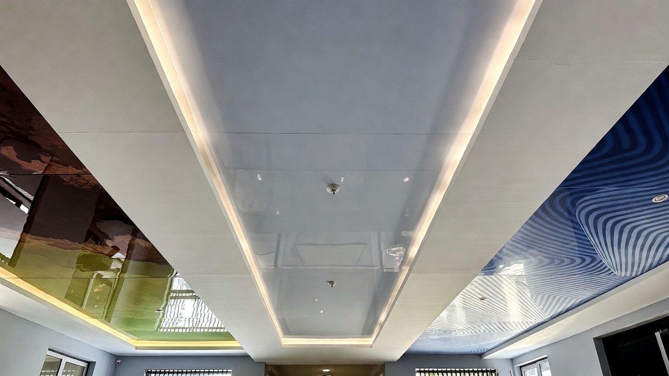 Zusätzliche Services: Weil eine Decke mehr kann als nur hängen. Zusätzliche Services: Weil eine Decke mehr kann als nur hängen 2026.