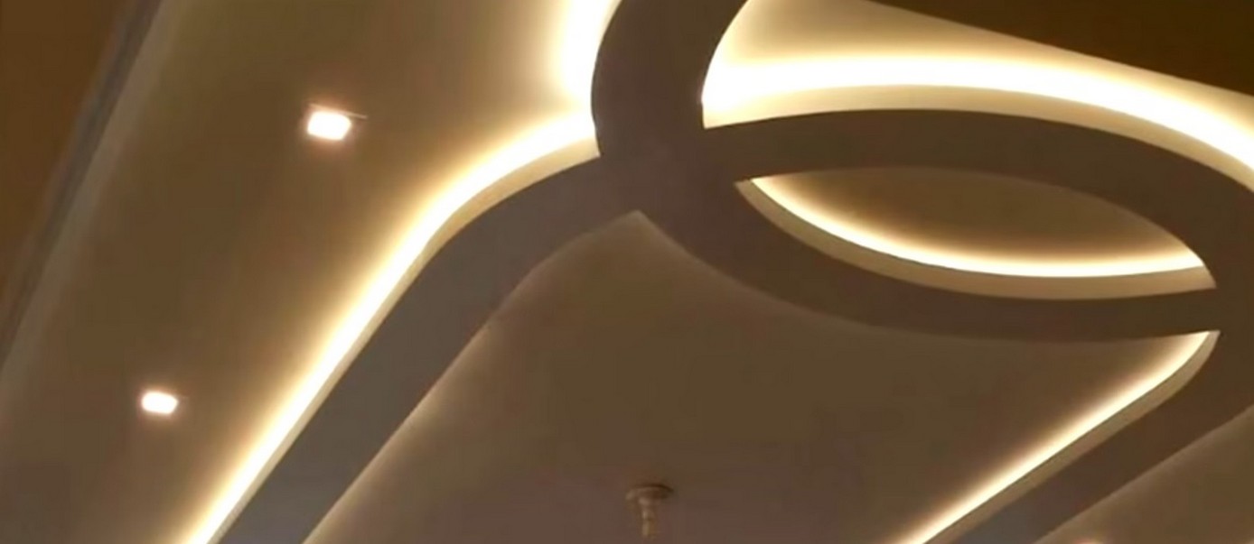 Warum Spanndecken mit LED-Beleuchtung kaufen 2026?