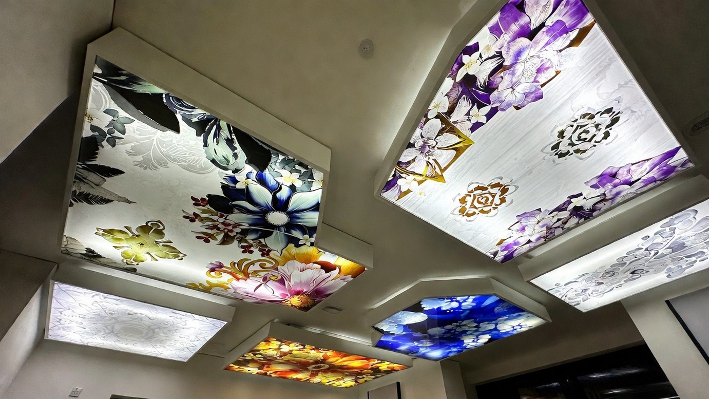 Wie bestelle ich eine Spanndecke in Nürnberg? Ein ironischer Leitfaden von den Profis bei Dekorchoice 2026.