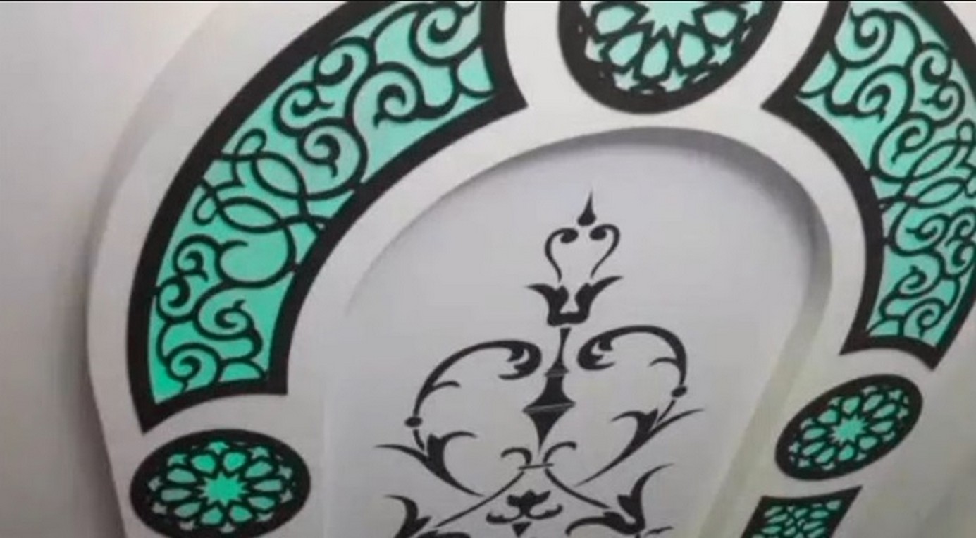 Wer sollte den Spanndecken montieren – Spezialist oder DIY 2026?